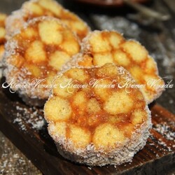 Пирожные из кукурузных палочек и сгущёнки - 13 пошаговых фото в рецепте