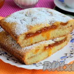 Заливной пирог с вареньем в духовке - 11 пошаговых фото в рецепте