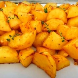 Запекаем картофель: к праздничному столу и не только - Вкусные рецепты - медиаплатформа МирТесен