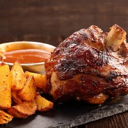 Секреты приготовления свиной рульки