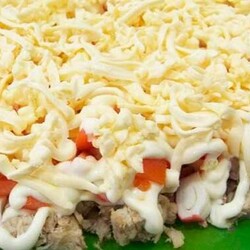 Салат со свининой и крабовыми палочками - БУДЕТ ВКУСНО! - медиаплатформа МирТесен