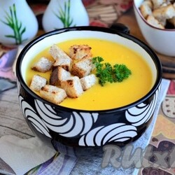 Суп-пюре из тыквы с плавленным сыром - 8 пошаговых фото в рецепте