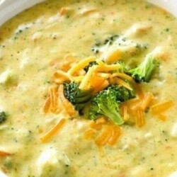 сырный супчик с шампиньонами и брокколи