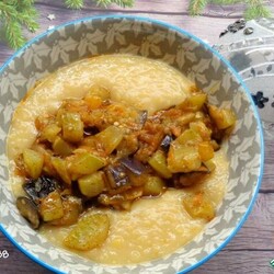 Гороховая каша с овощной зажаркой - Четыре вкуса - медиаплатформа МирТесен