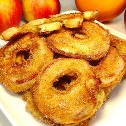 Яблочные кольца — отменный десерт за пару минут - Вкусные рецепты - медиаплатформа МирТесен