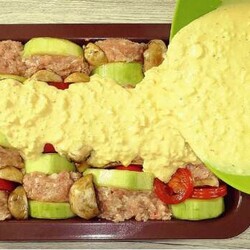 Беру фарш, овощи и готовлю «кабачки наоборот». Жарить и у плиты стоять не нужно - Вкусные рецепты - медиаплатформа МирТесен