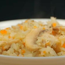 Плов с грибами и цветной капустой