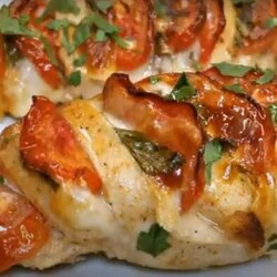 Куриное филе с помидорами и сыром - Вкусные рецепты - медиаплатформа МирТесен