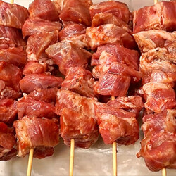 Настоящий шашлык в обычной духовке: получаем летний вкус за счет маринада