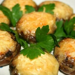 Шампиньоны, запеченные целиком: простые и вкусные закуски - Четыре вкуса - медиаплатформа МирТесен