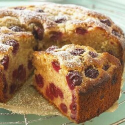 Пирог очень простой, но до чего же вкусный