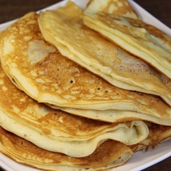 Начинка божественная. Такие блины просто сводят с ума.И тесто необычное