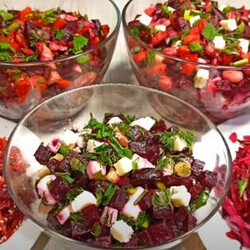 5 вкуснейших салатов из свеклы, которых точно еще не было! - БУДЕТ ВКУСНО! - медиаплатформа МирТесен
