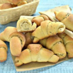 Рогалики на молоке и сухих дрожжах