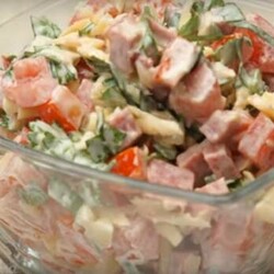 Салат «Гусарский» — вкусно, просто и быстро - Вкусные рецепты - медиаплатформа МирТесен