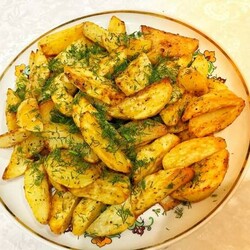 Секрет ВКУСНОГО картофеля по-деревенски (показываю, как я его готовлю) - Вкусные рецепты                                             - 24 января                                             - 43297858874 - Медиаплатформа МирТесен