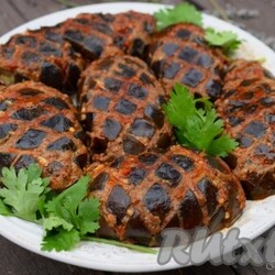 Баклажаны, фаршированные фаршем на сковороде "Шохона таом" - 15 пошаговых фото в рецепте