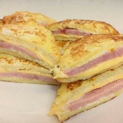 Сэндвич, который просто тает во рту. Десять минут и вкуснейший завтрак готов - Вкусные рецепты - медиаплатформа МирТесен