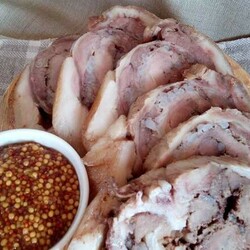 Свиная рулька вареная: рецепт покорит вас простотой и доступностью - Скатерть-Самобранка - медиаплатформа МирТесен