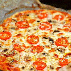 Делаем пиццу без возни и теста: размачиваем батон - Steak Lovers - медиаплатформа МирТесен