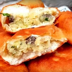 Пирожки с печенью и картофелем - Вкусные рецепты - медиаплатформа МирТесен