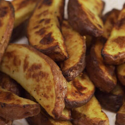 Картошка с хрустящей корочкой: держим перед жаркой в горячей воде - Steak Lovers - медиаплатформа МирТесен