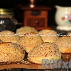 Сдобные булочки с заварным кремом - 14 пошаговых фото в рецепте