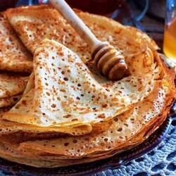 Пеку блины по этому рецепту больше 30 лет! Получаются всегда тонкими и ажурными - Скатерть-Самобранка - медиаплатформа МирТесен