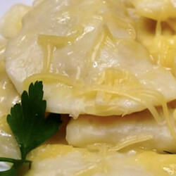 Вареники с хитростью: начинка внутри начинки - Steak Lovers - медиаплатформа МирТесен