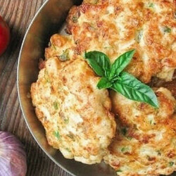 Рубленные котлеты из куриной грудки: варианты сочных и мягких биточков - БУДЕТ ВКУСНО! - медиаплатформа МирТесен