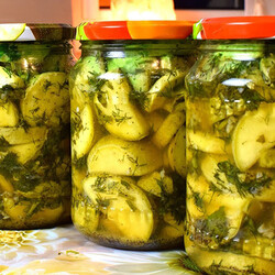 Маринуем кабачки по технологии грибов. Зимой всегда расходятся быстрее огурцов с помидорами