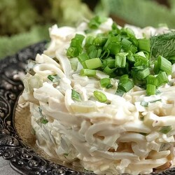 3 лучших салатов с кальмарами