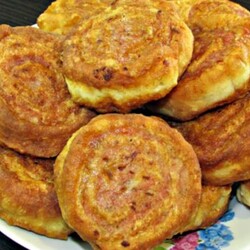 Они заменяют нам чебуреки и беляши