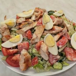 Салат из пекинской капусты с курицей