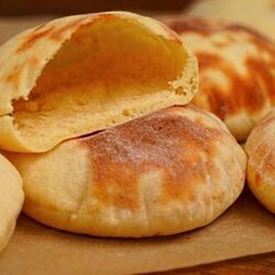 Дрожжевые лепешки из картофеля с кармашками