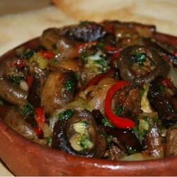 Баклажаны с шампиньонами и чесночком. Объедение, а готовится просто! - Вкусные рецепты - медиаплатформа МирТесен