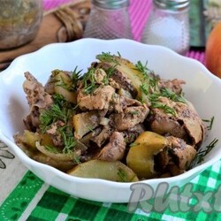 Куриная печень с яблоками в банке в духовке - 9 пошаговых фото в рецепте