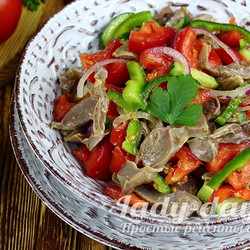 Самый вкусный салат с куриными желудками