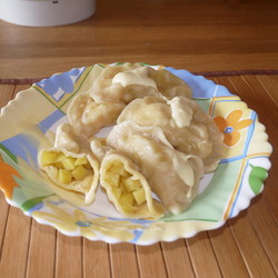 Очень вкусные вареники с резаной картошкой. Любимый рецепт нашей семьи