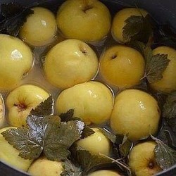 Моченые яблоки: 6 самых лучших рецепта