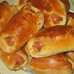 Отличное блюдо: пирожки с сосиской и тушеной капустой - Вкусные рецепты - медиаплатформа МирТесен