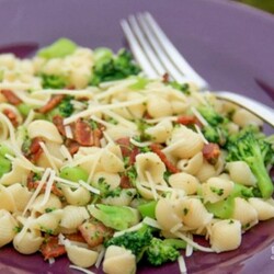 Брокколи с макаронами