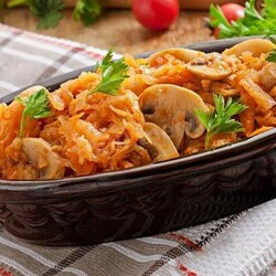 Невероятно вкусная тушеная капусточка: готовим в пост - Четыре вкуса - медиаплатформа МирТесен