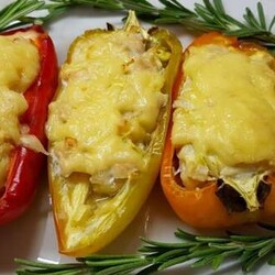 Фаршированные «Лодочки» из болгарского перца: очень вкусно и просто. Все в восторге от блюда! - Вкусные рецепты - медиаплатформа МирТесен