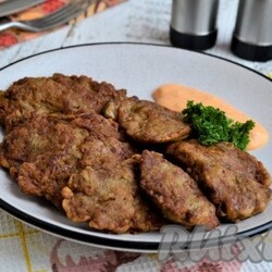 Рубленные котлеты из куриной печени - 10 пошаговых фото в рецепте
