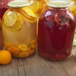 Закатала компот по новому рецепту, а дети уже и забыли о «Фанте» и «Коле» - Вкусные рецепты - медиаплатформа МирТесен