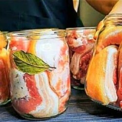 Мясная закуска в банке. Мясо кладу в банку и получаю вкуснейшую закуску - Скатерть-Самобранка - медиаплатформа МирТесен