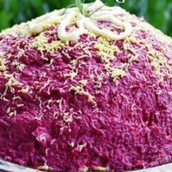 Вкусный салат «Монгольская горка» покорил своим вкусом всех моих гостей - Вкусные рецепты - медиаплатформа МирТесен