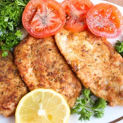 Курицу для отбивных не надо макать в муку и яйцо. Есть рецепт намного лучше