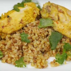Курица с гречкой-карри в рукаве